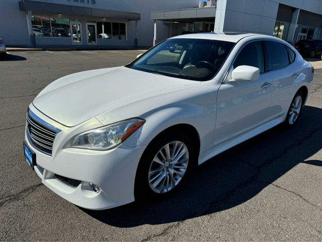 2012 INFINITI M56 Base