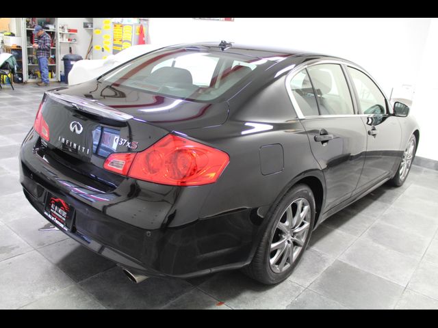 2012 INFINITI G37 X