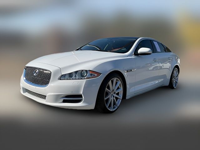 2012 Jaguar XJ Base