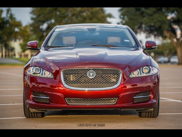 2012 Jaguar XJ Base