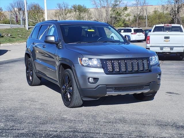 2012 Jeep Grand Cherokee Laredo Altitude