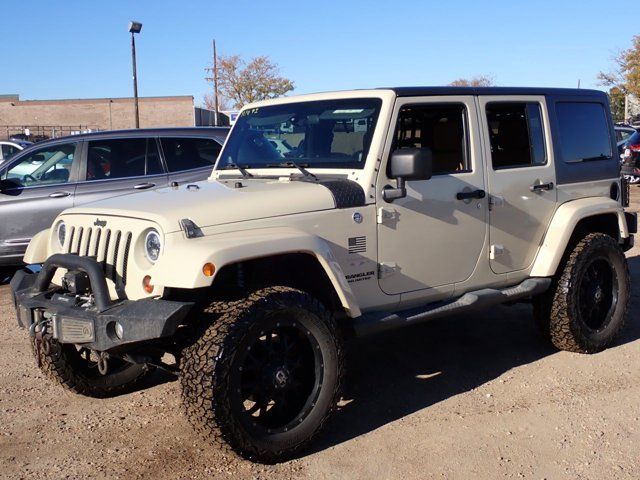 2012 Jeep Wrangler Unlimited Sahara