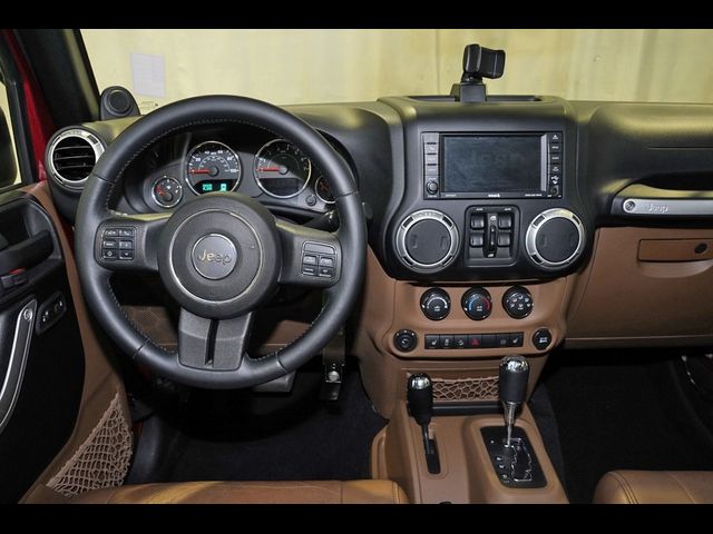 2012 Jeep Wrangler Unlimited Sahara