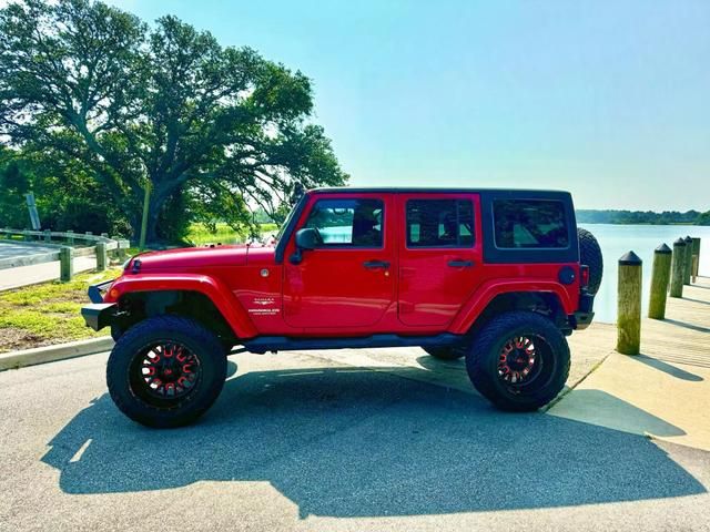 2012 Jeep Wrangler Unlimited Sahara