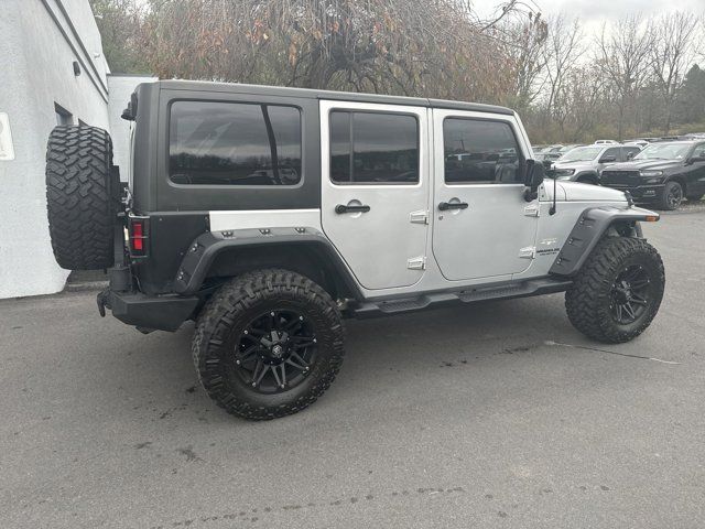 2012 Jeep Wrangler Unlimited Sahara