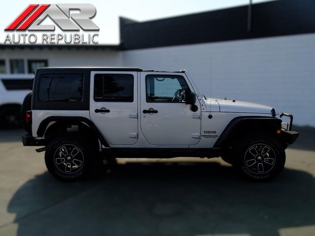 2012 Jeep Wrangler Unlimited Sport