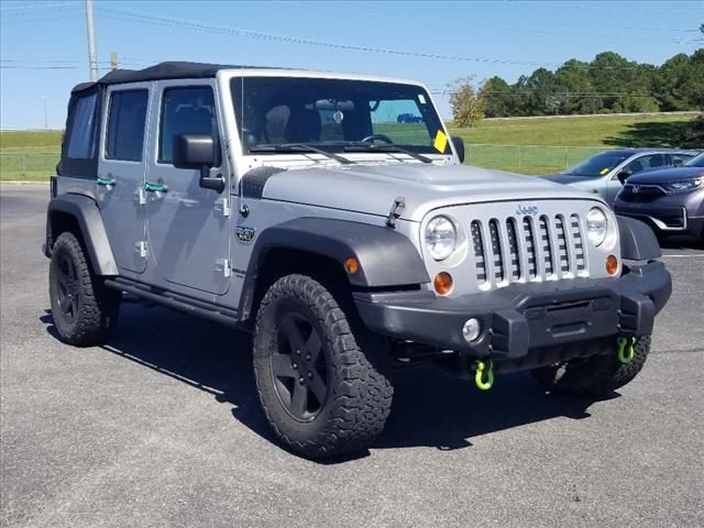 2012 Jeep Wrangler Unlimited Call of Duty MW3