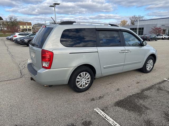 2012 Kia Sedona LX