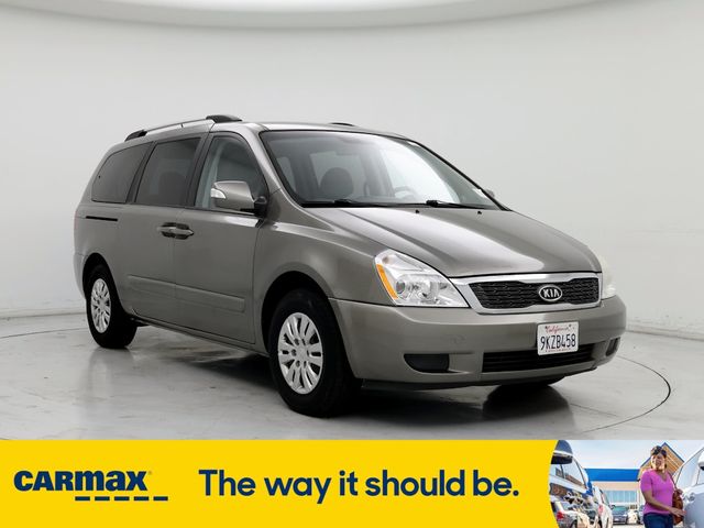 2012 Kia Sedona LX