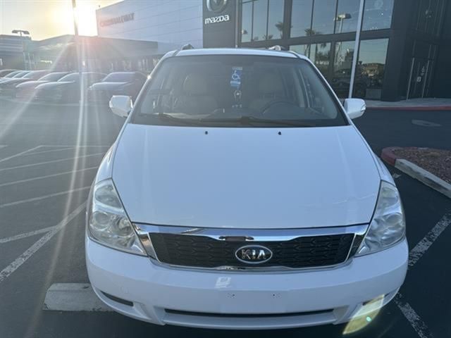 2012 Kia Sedona LX