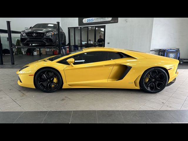 2012 Lamborghini Aventador Base