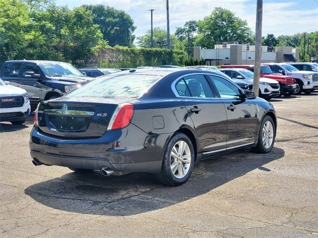 2012 Lincoln MKS Base