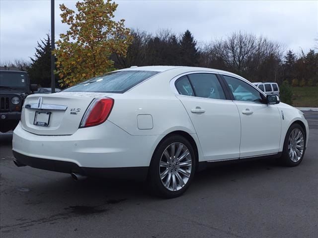 2012 Lincoln MKS Base