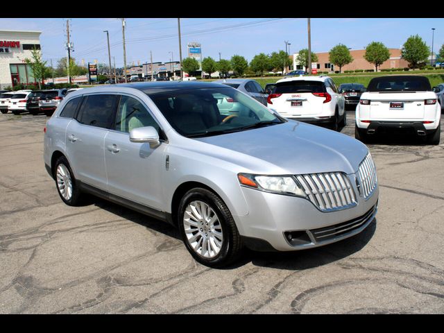 2012 Lincoln MKT Base