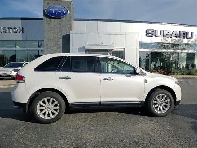 2012 Lincoln MKX Base