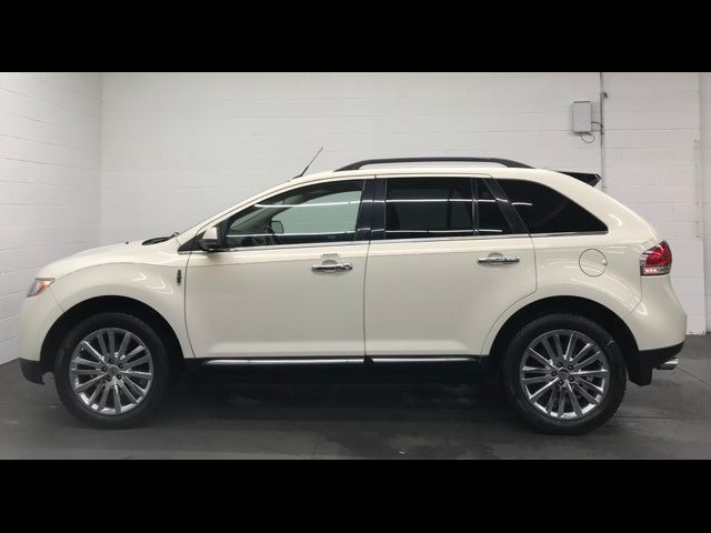 2012 Lincoln MKX Base