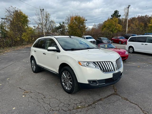 2012 Lincoln MKX Base