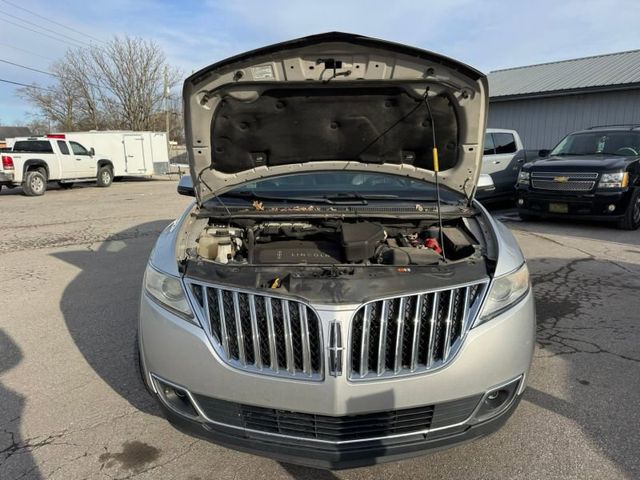 2012 Lincoln MKX Base