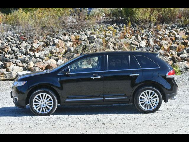 2012 Lincoln MKX Base