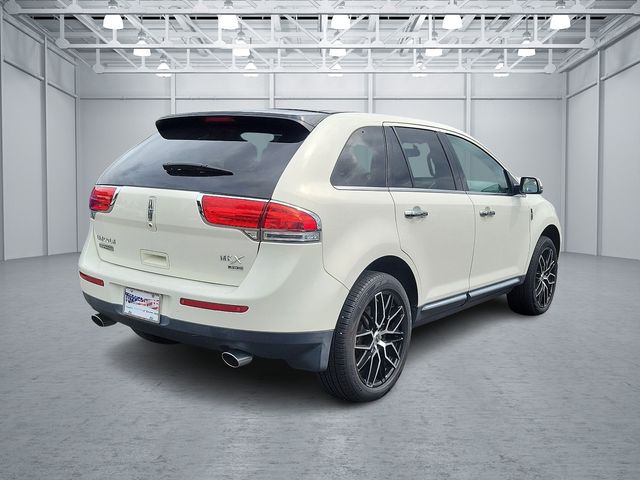 2012 Lincoln MKX Base