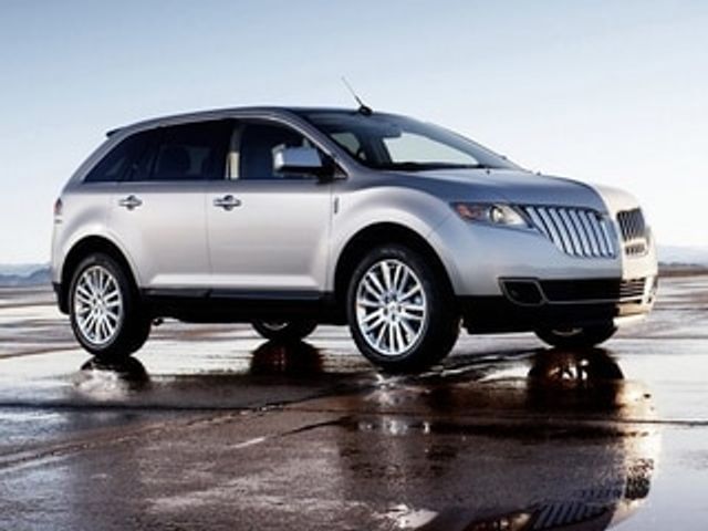 2012 Lincoln MKX Base