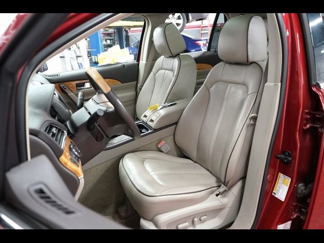 2012 Lincoln MKX Base