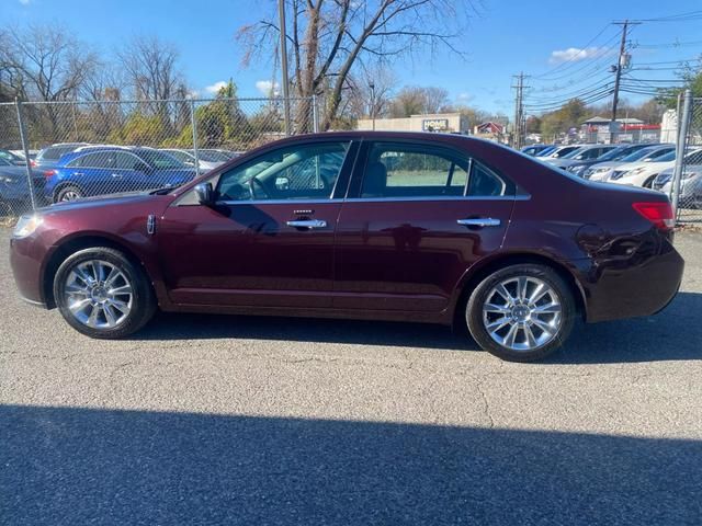 2012 Lincoln MKZ Base