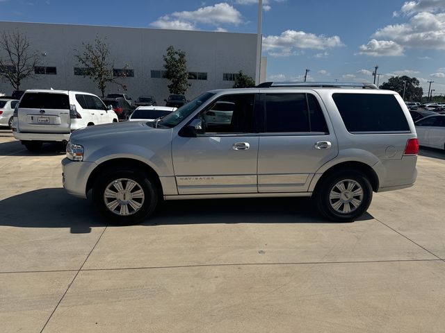 2012 Lincoln Navigator Base