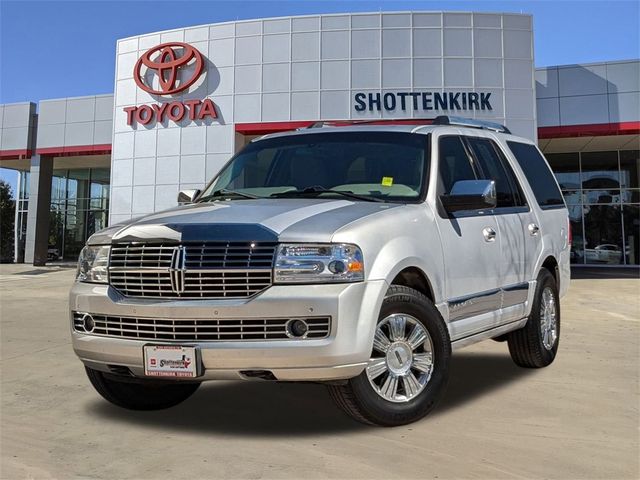 2012 Lincoln Navigator Base