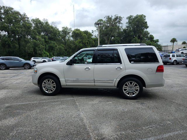 2012 Lincoln Navigator Base