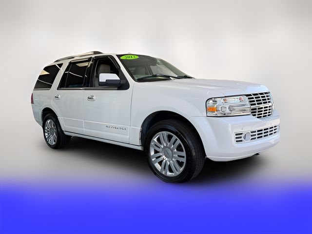 2012 Lincoln Navigator Base