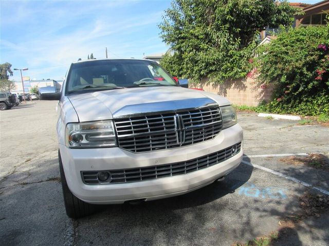 2012 Lincoln Navigator Base