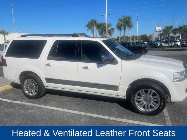 2012 Lincoln Navigator L Base