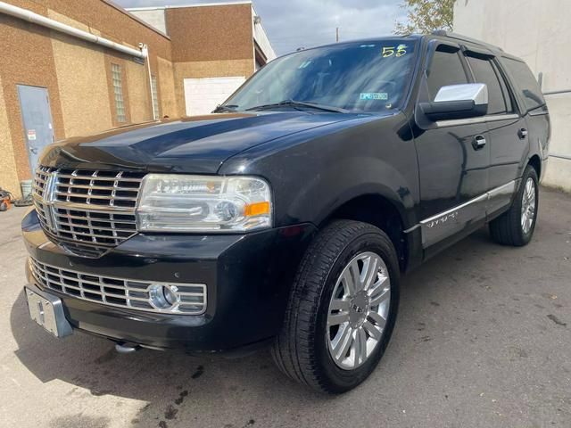 2012 Lincoln Navigator Base