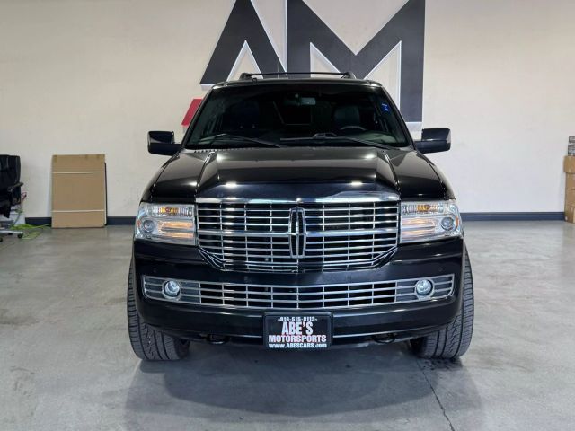 2012 Lincoln Navigator L Base