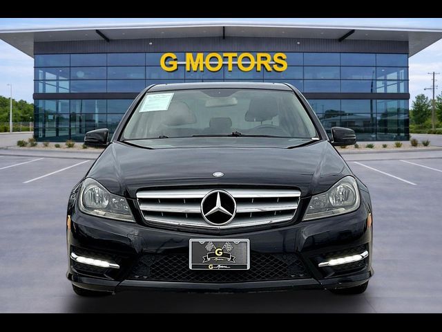 2012 Mercedes-Benz C-Class 
