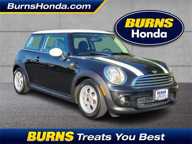 2012 MINI Cooper Hardtop Base