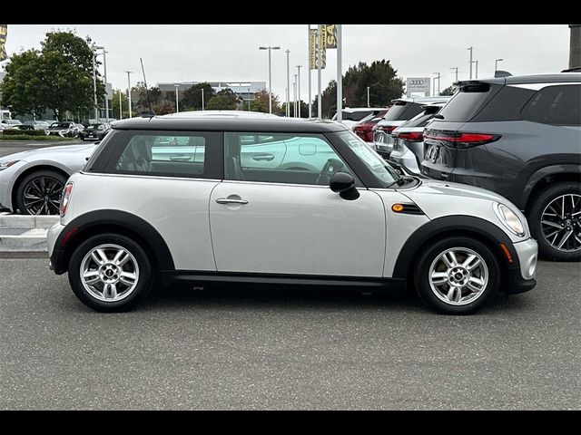 2012 MINI Cooper Hardtop Base