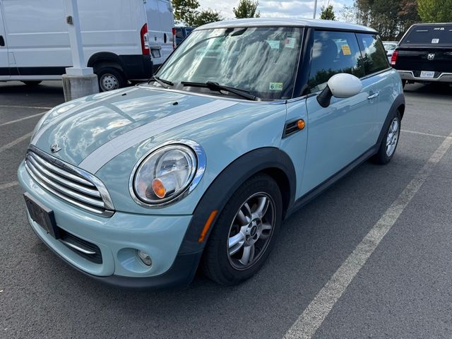 2012 MINI Cooper Hardtop Base