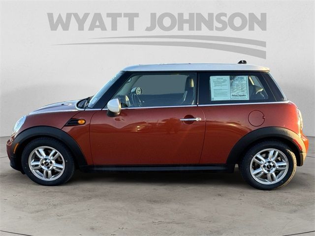 2012 MINI Cooper Hardtop Base