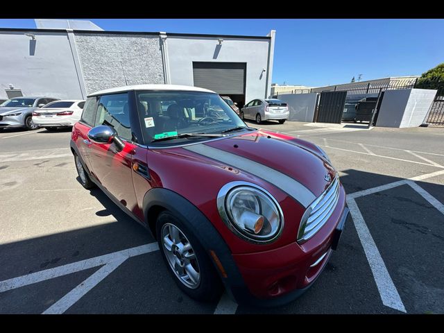 2012 MINI Cooper Hardtop Base