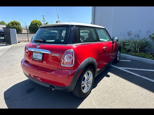 2012 MINI Cooper Hardtop Base