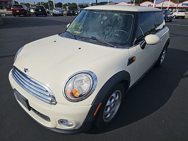 2012 MINI Cooper Hardtop Base