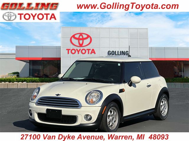 2012 MINI Cooper Hardtop Base