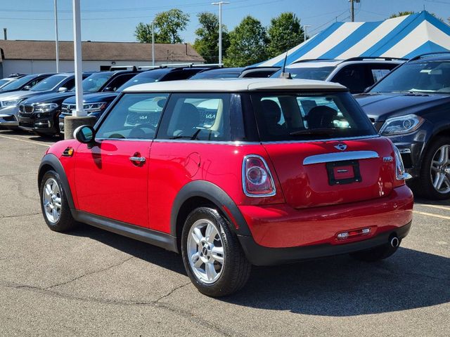 2012 MINI Cooper Hardtop Base