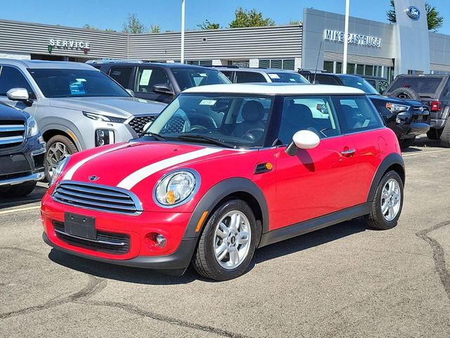 2012 MINI Cooper Hardtop Base