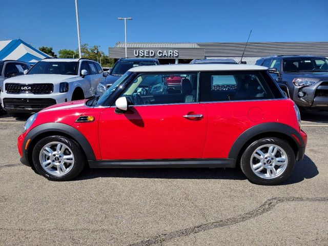 2012 MINI Cooper Hardtop Base