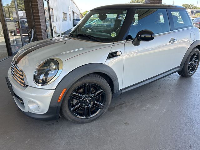 2012 MINI Cooper Hardtop Base