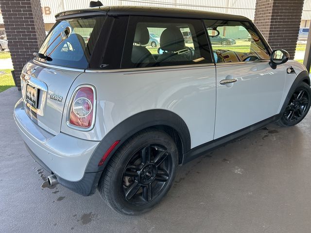 2012 MINI Cooper Hardtop Base