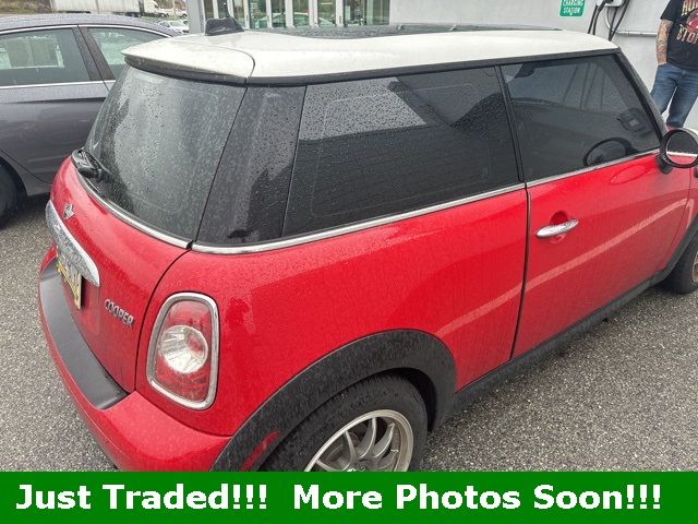 2012 MINI Cooper Hardtop Base